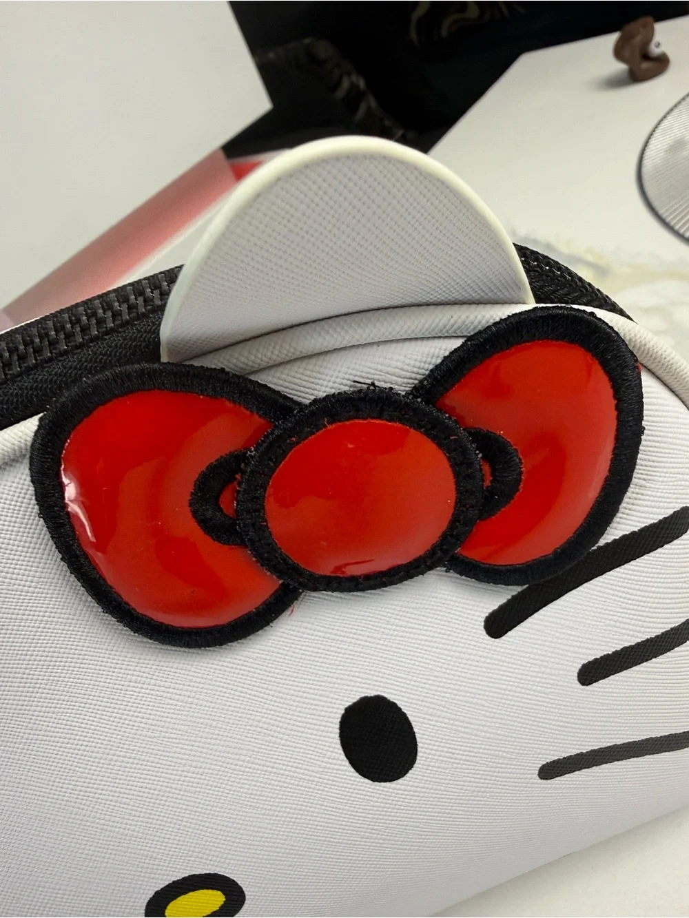Hello Kitty crème shop cosmetic bag new